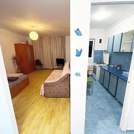Crisand Home Bucarest Esterno foto